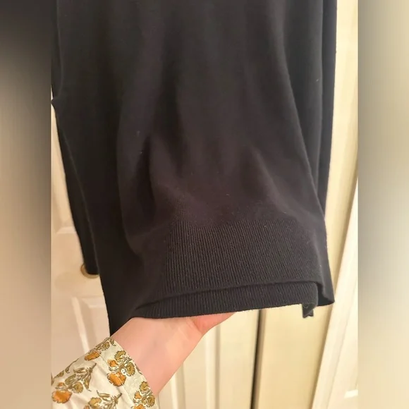 NWT J. Crew $178 100% Cashmere Oversized Crewneck Sweater Black XS (Fits S/M) - Picture 10 of 11